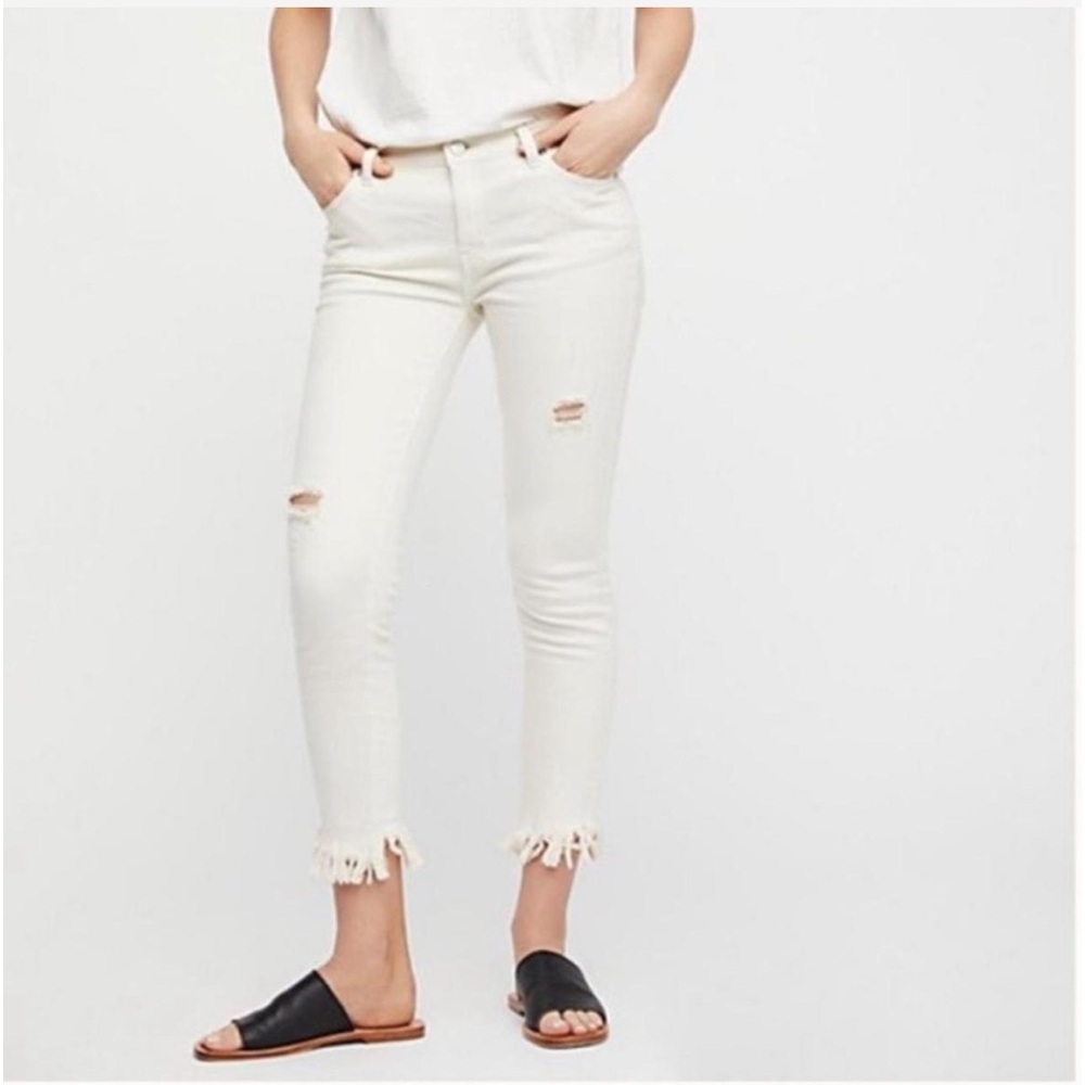 Free People white denim skinny jeans